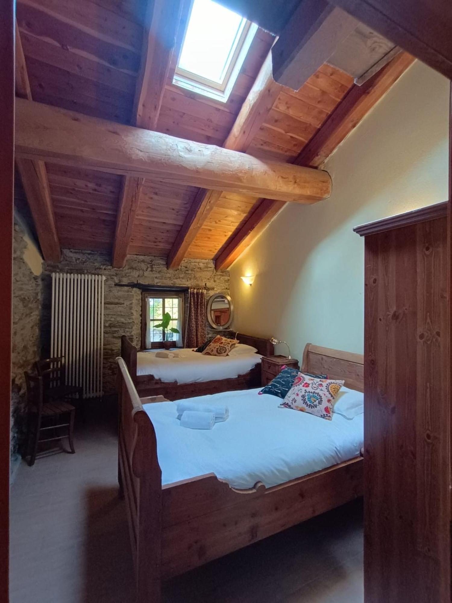 Albergo Diffuso La Marmu Osteria Della Croce Bianca Marmora Luaran gambar